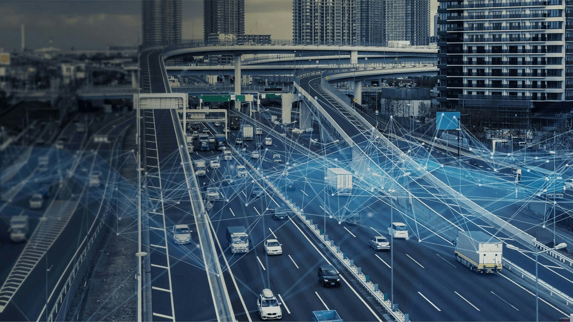 Szene auf einer vernetzten Autobahn – Kia PBV Lösungen mit Android Automotive OS, OTA-Updates und OEM-basierter Flottenmanagementsystemintegration